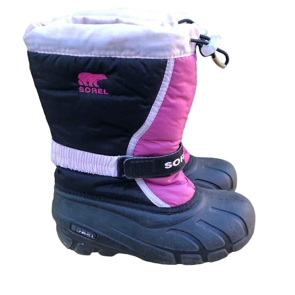 Sorel Flurry Snow Boots Girl size 3 Pink Black Insulated Rubber Toe NY1810-589